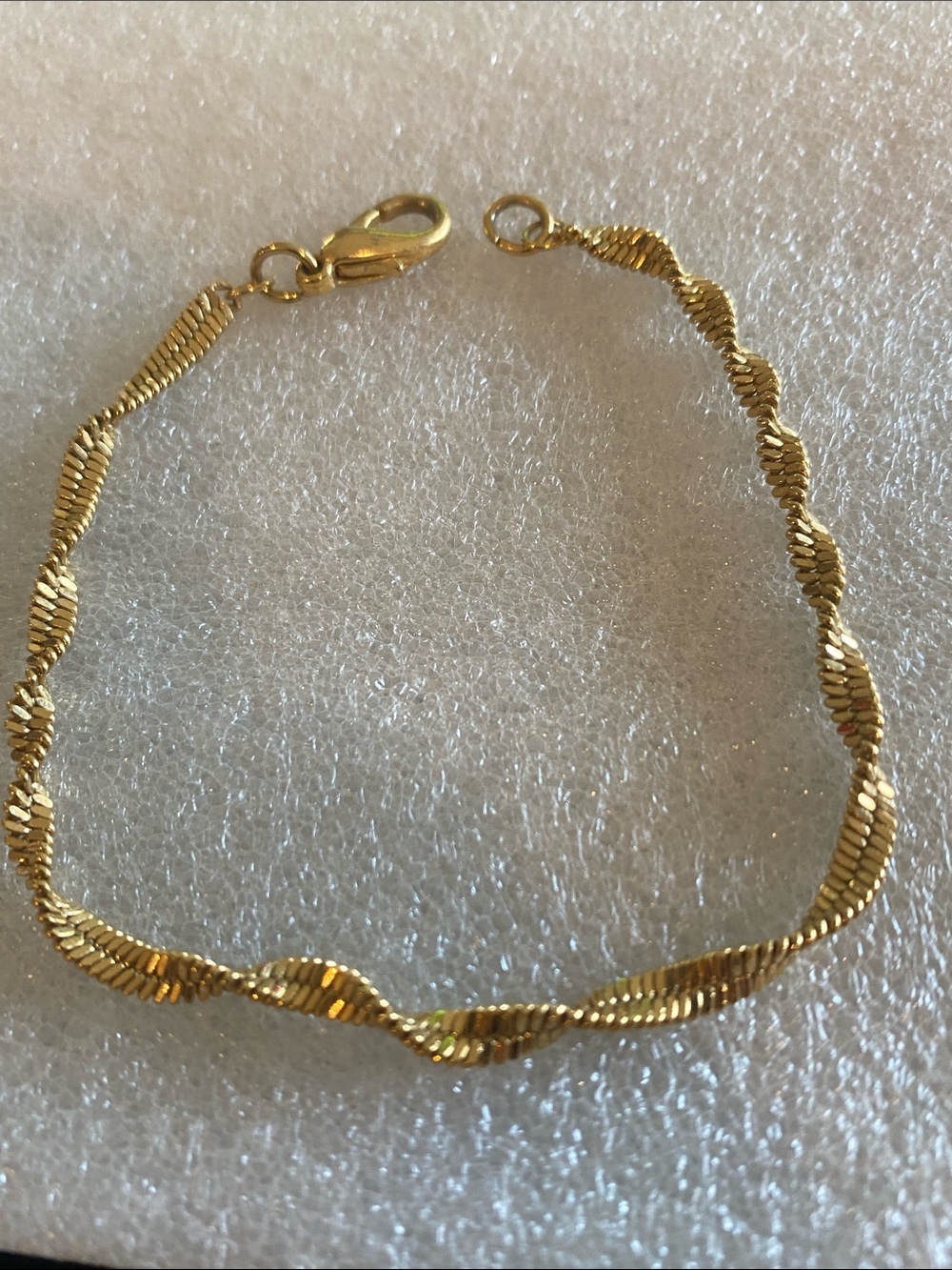 Classic Gold-Tone Twisted Chain Bracelet - Women